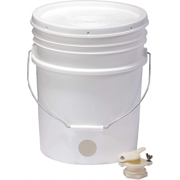 Little Giant BKT5 Plastic Honey Extractor Bucket with Honey Gate Tool for Beekeeping Harvesting, 5 Gallon (6 Pack)